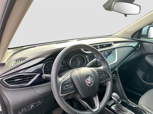 Used 2022 Buick Encore GX Select w/ Sport Touring Package image 11