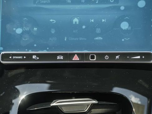 New 2026 Mercedes-Benz C 300 4MATIC Sedan image 23