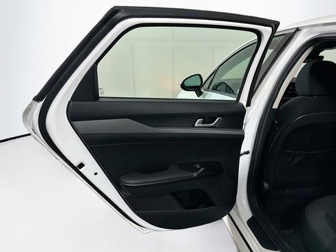 Used 2025 Kia K5 LXS FWD image 25