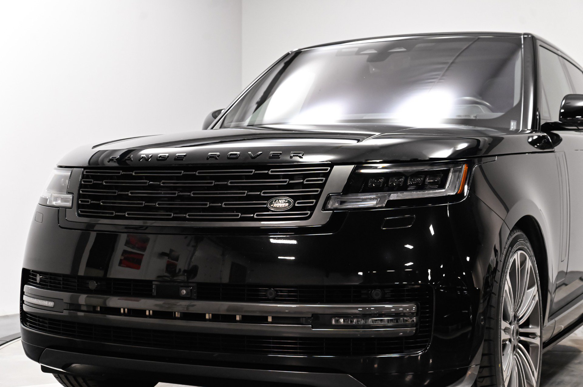 Used 2023 Land Rover Range Rover SE AWD/4WD image 50