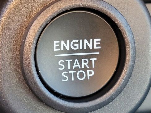 Certified 2025 Ford Maverick Tremor image 8