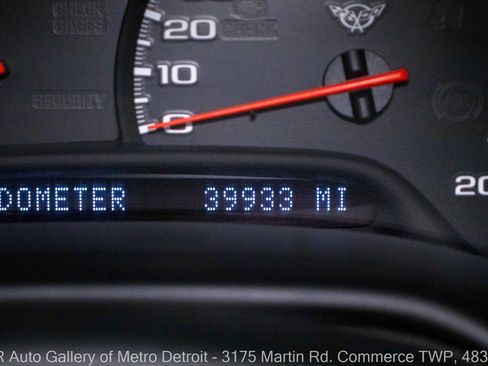 Used 1999 Chevrolet Corvette Coupe w/ Memory Pkg image 19