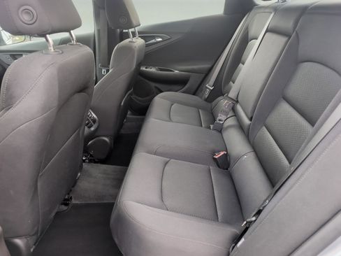 Used 2025 Chevrolet Malibu LT image 17