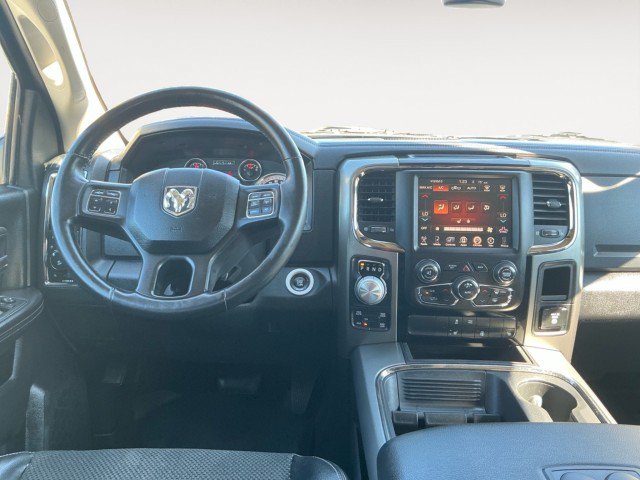 Used 2016 RAM 1500 Sport w/ Black Ram 1500 Sport Group AWD/4WD image 4