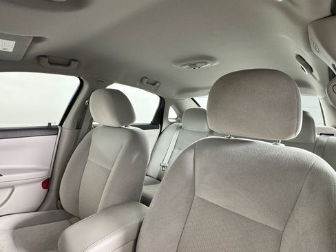Used 2016 Chevrolet Impala Limited LS FWD image 13