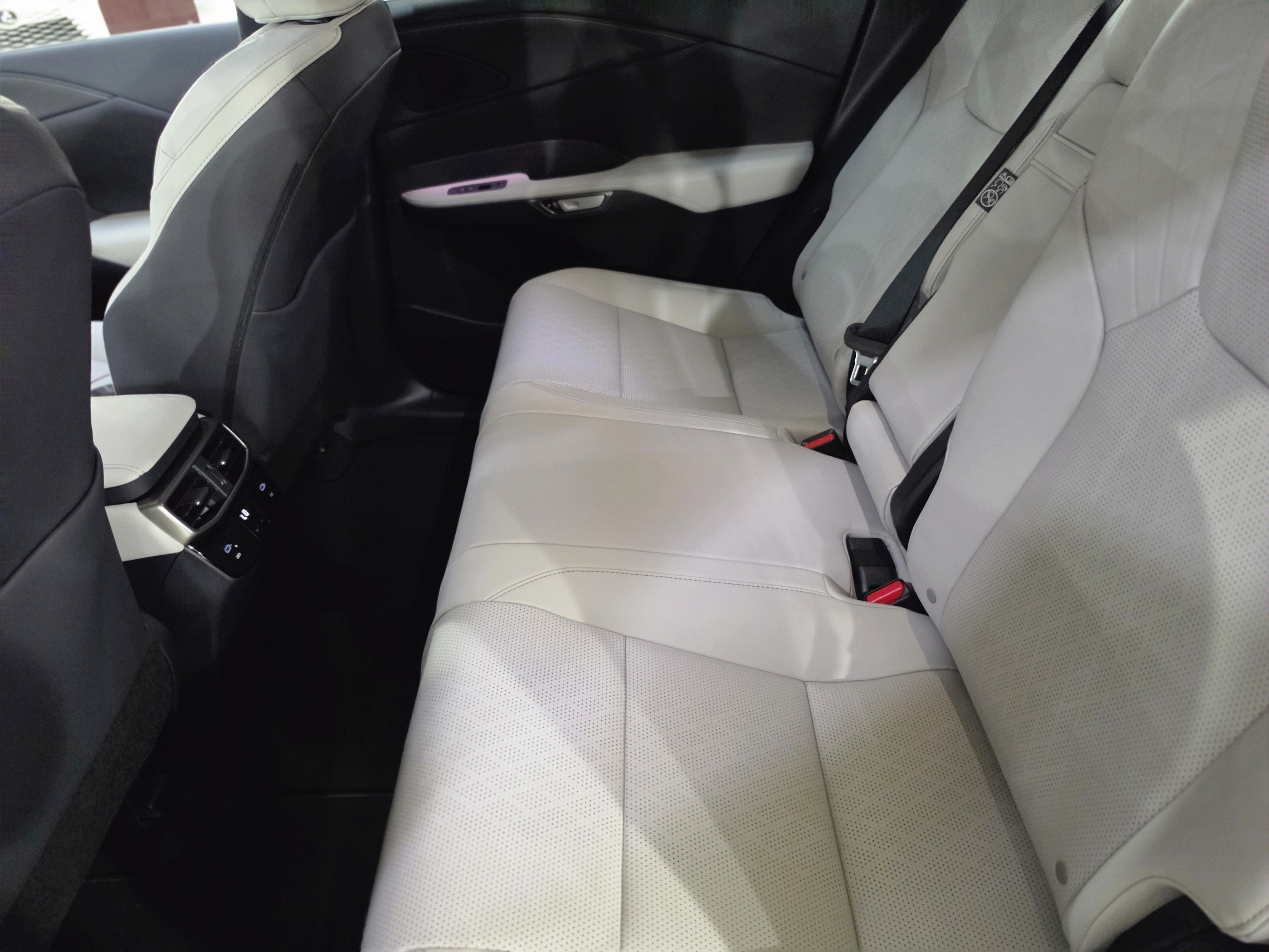New 2026 Lexus RX 350 Premium Plus w/ Accessory Package (K3) FWD image 9