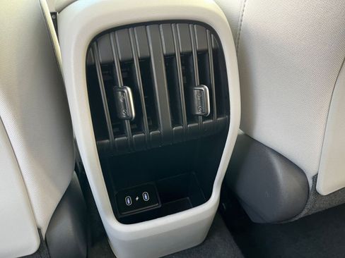 Used 2025 Hyundai Kona SEL image 23