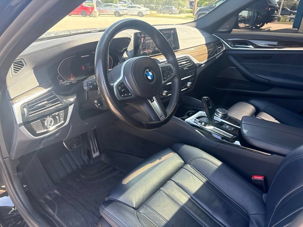 Used 2020 BMW M550i xDrive AWD/4WD image 11