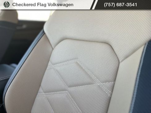 New 2026 Volkswagen Atlas SE image 22