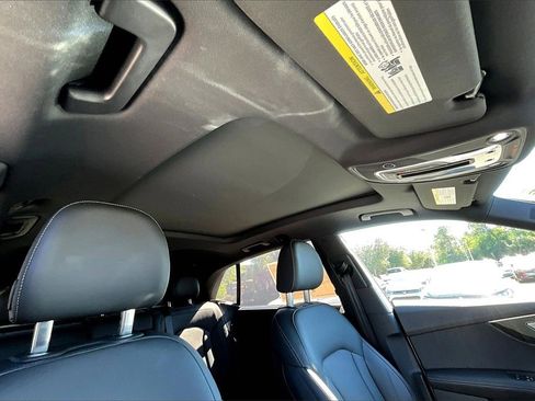 Certified 2025 Audi Q8 Prestige w/ Prestige Package image 21