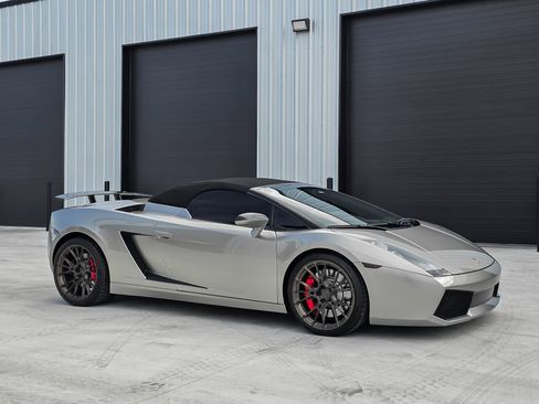 Used 2007 Lamborghini Gallardo Spyder image 3