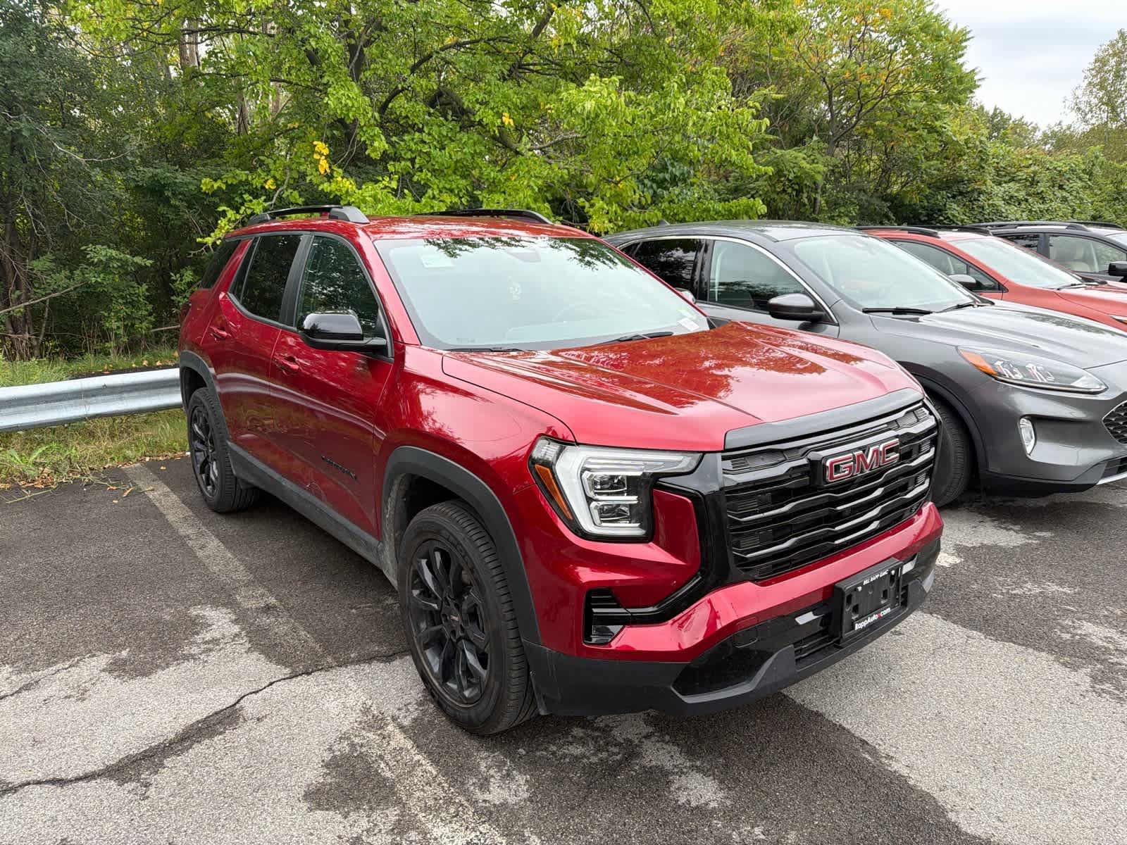Used 2025 GMC Terrain Elevation w/ Black Edition AWD/4WD image 13