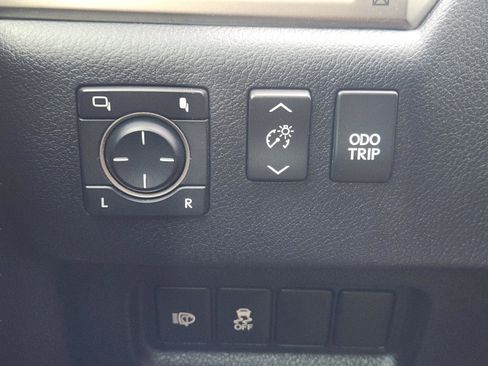 Used 2019 Lexus GX 460 Premium AWD/4WD image 19