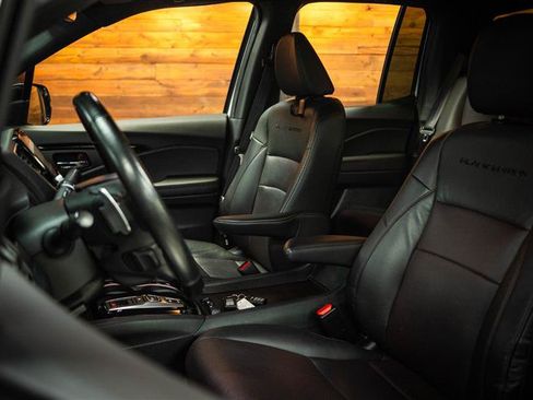 Used 2023 Honda Ridgeline Black Edition image 8