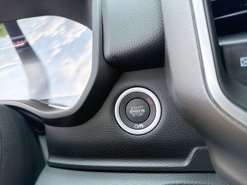 New 2026 RAM 1500 Big Horn AWD/4WD image 18