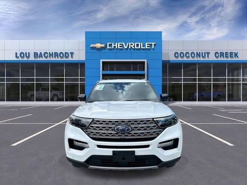 Used 2020 Ford Explorer Limited AWD/4WD image 3