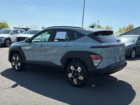 Used 2024 Hyundai Kona SEL AWD/4WD image 8