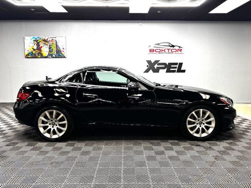 Used 2019 Mercedes-Benz SLC 300 w/ Premium Package image 25