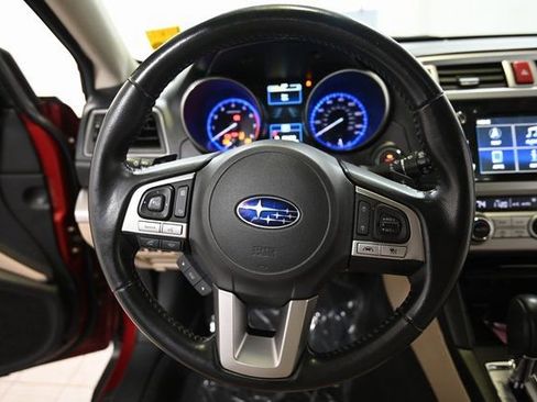 Used 2016 Subaru Outback 2.5i Limited image 4