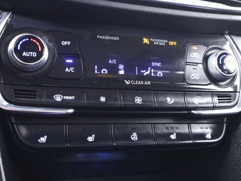 Used 2020 Hyundai Santa Fe Limited FWD image 23