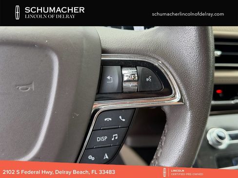 Used 2023 Lincoln Nautilus FWD w/ Premium Package image 25