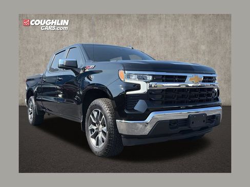 Used 2024 Chevrolet Silverado 1500 LT w/ Z71 Off-Road Package AWD/4WD image 1