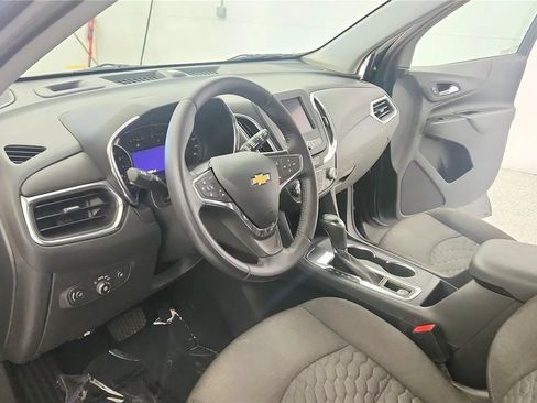 Used 2021 Chevrolet Equinox LT FWD image 22