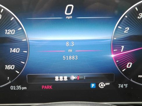 Used 2023 Mercedes-Benz GLC 300 4MATIC w/ Exclusive Trim Package image 41