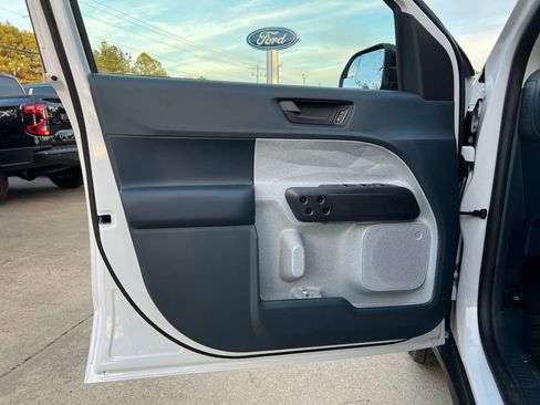 New 2026 Ford Maverick XLT w/ XLT Luxury Package image 11