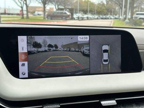 Used 2025 Genesis G90 3.5T image 34