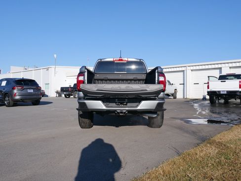 Certified 2025 GMC Canyon Elevation w/ Convenience Package image 5