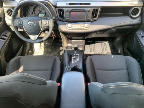 Used 2013 Toyota RAV4 XLE AWD/4WD image 26