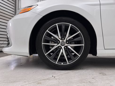 Used 2024 Toyota Camry XLE w/ Navigation Package FWD image 15