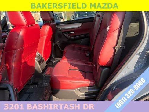 Certified 2025 MAZDA CX-70 Plug-In Hybrid w/ Premium Plus image 18