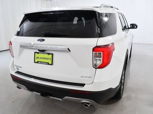 Used 2023 Ford Explorer Limited w/ Limited Technology Package image 12