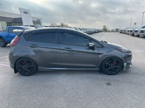 Used 2017 Ford Fiesta ST image 9