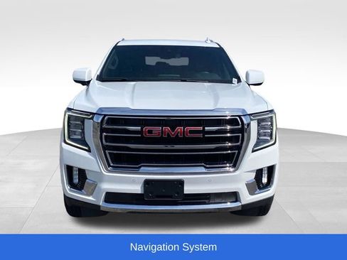 Certified 2024 GMC Yukon SLT AWD/4WD image 2