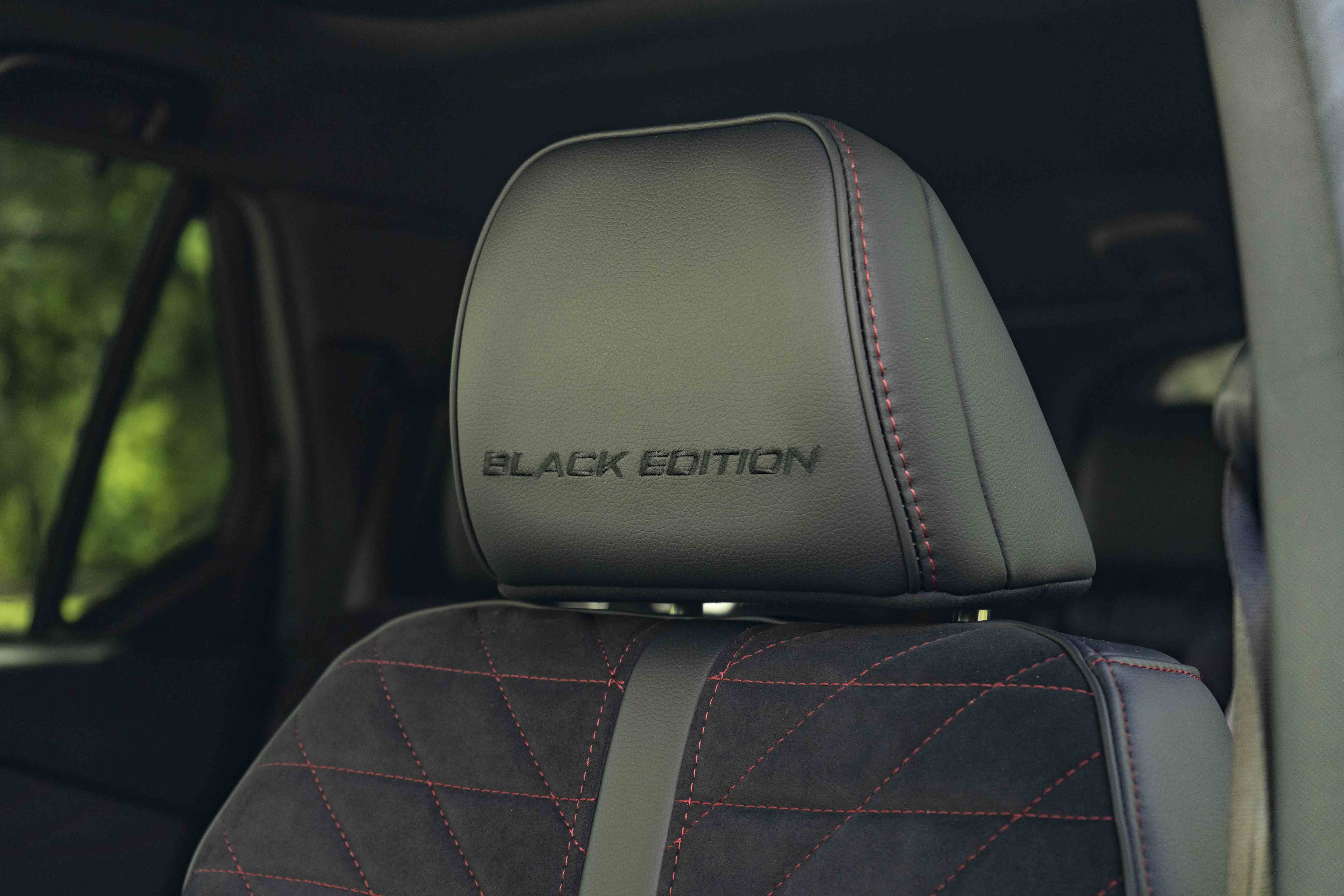 Used 2026 Honda Pilot Black Edition image 18