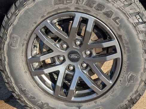 Certified 2021 Ford Ranger Lariat w/ Tremor Off-Road Package image 12