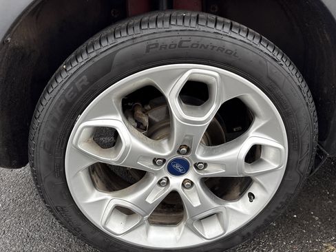 Used 2013 Ford Escape Titanium image 5