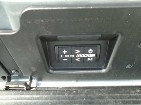 Certified 2025 GMC Sierra 1500 Denali Ultimate AWD/4WD image 44