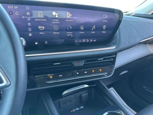 Used 2024 Buick Envision Sport Touring image 44