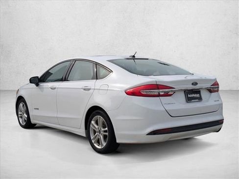 Used 2018 Ford Fusion S image 8