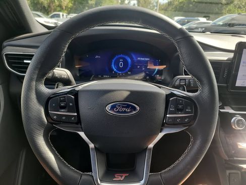 Certified 2023 Ford Explorer ST w/ ST Street Pack RWD image 28