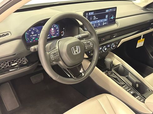 New 2026 Honda Accord EX-L image 19