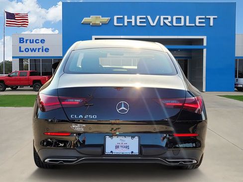 Used 2025 Mercedes-Benz CLA 250 image 5