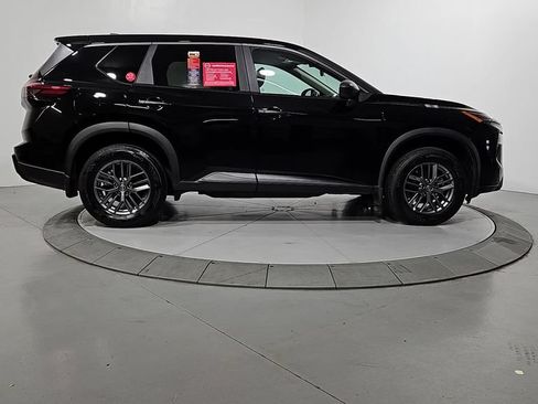 Certified 2025 Nissan Rogue S AWD/4WD image 8