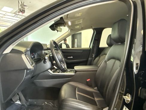 Certified 2024 MAZDA CX-90 3.3 Turbo w/ Select Package AWD/4WD image 11