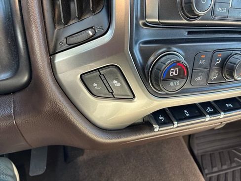 Used 2016 Chevrolet Silverado 1500 LT w/ All Star Edition AWD/4WD image 27