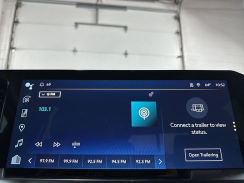 Used 2023 Chevrolet Silverado 1500 LT Trail Boss w/ Convenience Package II image 29